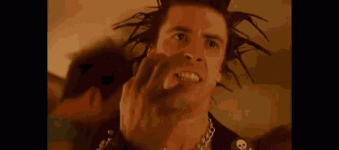 david-grohl-big-hands.gif