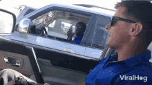 20231018_203209.gif