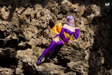 Ayane-Cosplay-Dead-or-Alive-By-Alexia_muller-05-Faraway.jpg